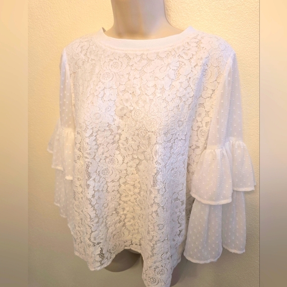 EUC Kensie White Lace Women's Top With Layered Sleeves - Picture 3 of 6